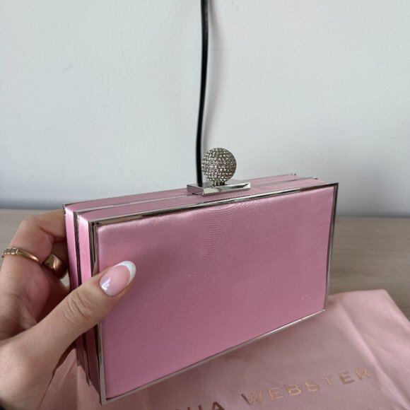 NWT Sophia Webster Clara Clutch Box Bag Pink Satin With Chain Strap - Picture 6 of 12